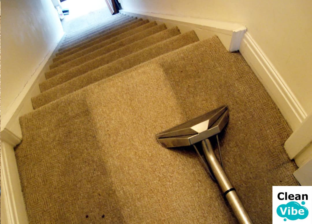 Before and after results of carpet cleaning on stairs - deep stain removal and restoration