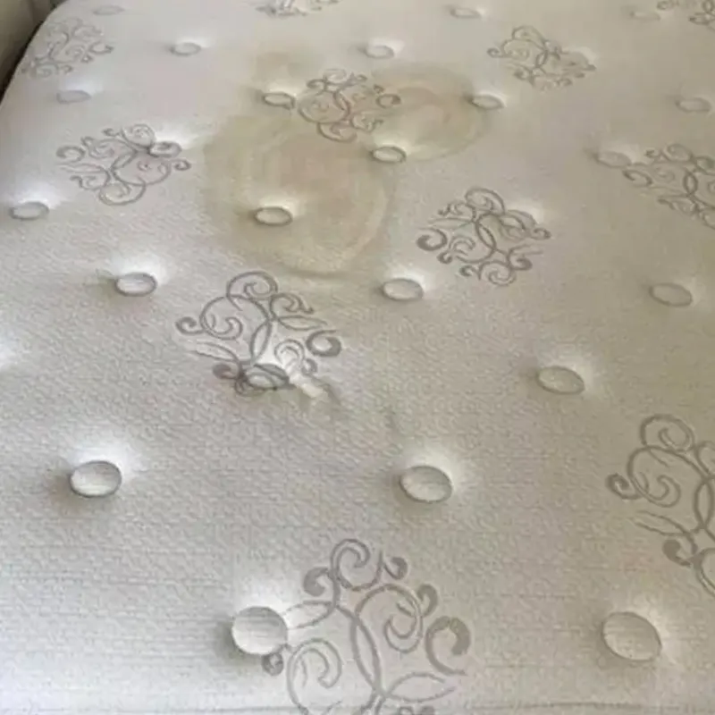 Heavy soil on mattress